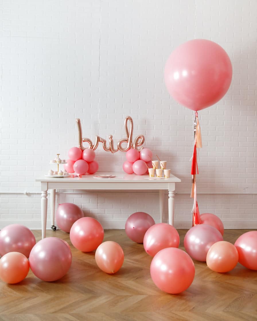 Rosé Bubbles – The Wife of the Party Set | Purchase