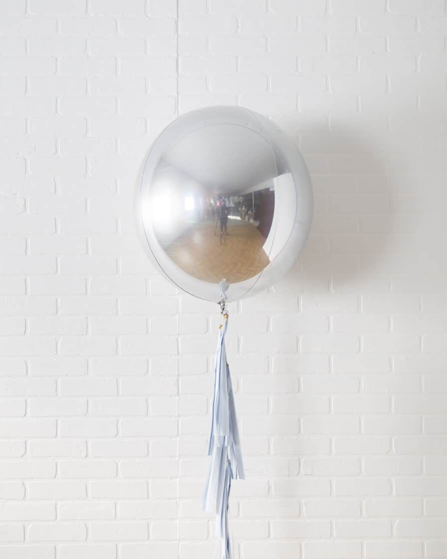 Provence – 21in Orb Foil Balloon with Half-Tassel | Purchase
