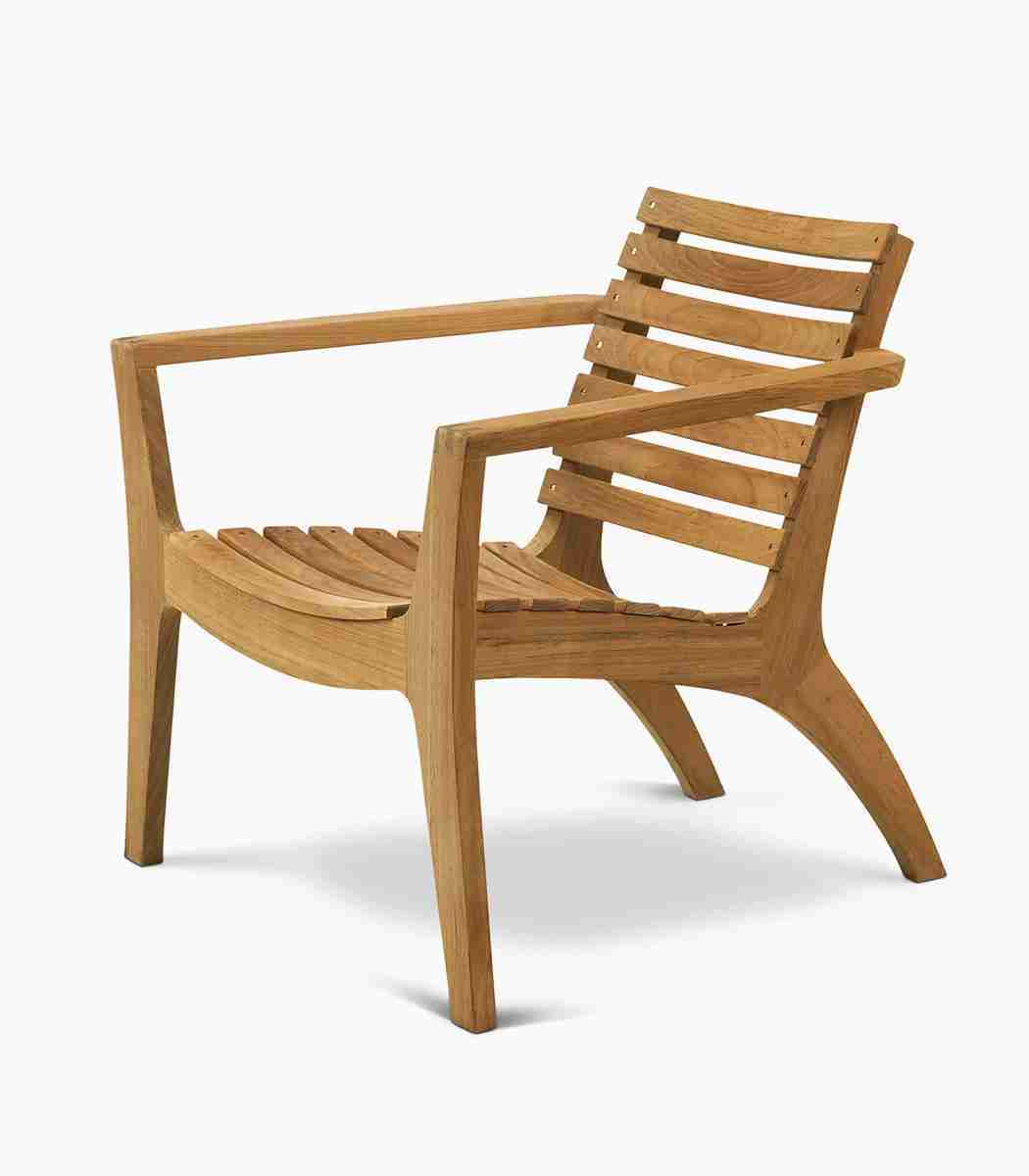 Classic wooden chair | Rental - Image 2